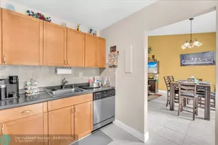 6008 NW 3rd St, Margate, FL 33063 - Photo 15