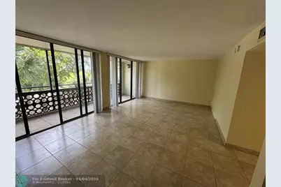 4222  Inverrary Blvd, Unit #4306, Lauderhill, FL 33319 - Photo 5