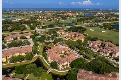 5020  Fairways Cir, Unit #J107, Vero Beach, FL 32967 - Photo 33