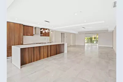 133  Isle Of Venice Dr, Unit #201, Fort Lauderdale, FL 33301 - Photo 9