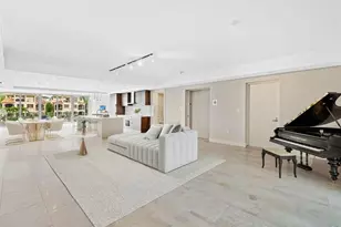 133 Isle of Venice Dr, Fort Lauderdale, FL 33301 - Photo 3