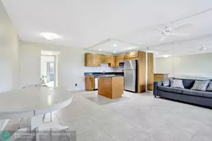 275 Markham M, Deerfield Beach, FL 33442 - Photo 1