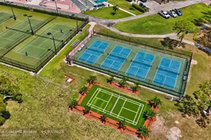 275 Markham M, Deerfield Beach, FL 33442 - Photo 35