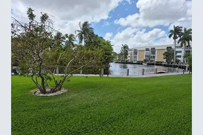 3010 NE 16 Avenue, Unit #102, Oakland Park, FL 33334 - Photo 1