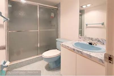 3051 N Course Dr, Unit #211, Pompano Beach, FL 33069 - Photo 19