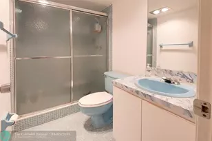 3051 N Course Dr, Pompano Beach, FL 33069 - Photo 19