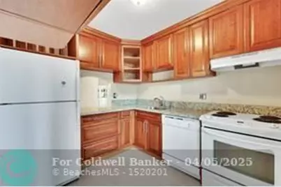 7897  Golf Circle Dr, Unit #112, Margate, FL 33063 - Photo 7