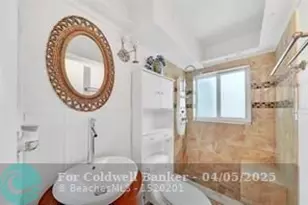 7897 Golf Cir Dr, Margate, FL 33063 - Photo 11