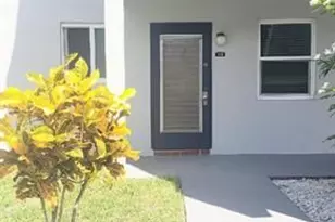 7897 Golf Cir Dr, Margate, FL 33063 - Photo 37