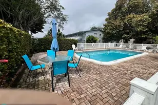 751 Pine Dr, Pompano Beach, FL 33060 - Photo 9