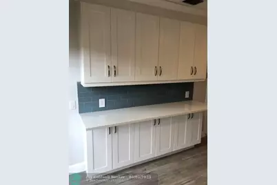 22028  Las Brisas Cir, Boca Raton, FL 33433 - Photo 3