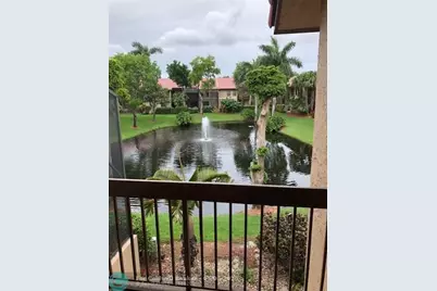 22028  Las Brisas Cir, Boca Raton, FL 33433 - Photo 17