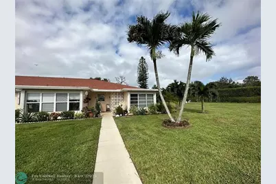 4525 NW 3rd Ct, Delray Beach, FL 33445 - Photo 1
