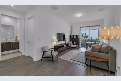 1045 NE 18th Ave, Unit #105, Fort Lauderdale, FL 33304 - Photo 13