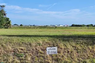 7933 Castile Rd, Sebring, FL 33876 - Photo 7