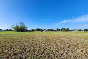 8001 Castile Rd, Sebring, FL 33876 - Photo 3