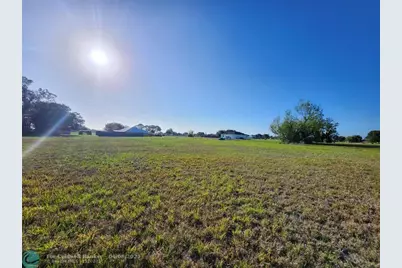 8001  Castile Rd, Sebring, FL 33876 - Photo 5