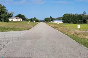 8001 Castile Rd, Sebring, FL 33876 - Photo 7