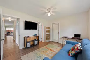 2113 NE 29th Ct, Fort Lauderdale, FL 33306 - Photo 23