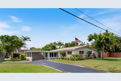 2113 NE 29th Ct, Fort Lauderdale, FL 33306 - Photo 1