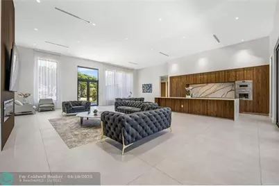 1000 SW 93rd Ave, Plantation, FL 33324 - Photo 9