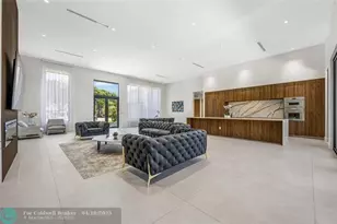 1000 SW 93rd Ave, Plantation, FL 33324 - Photo 9