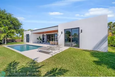 1000 SW 93rd Ave, Plantation, FL 33324 - Photo 3