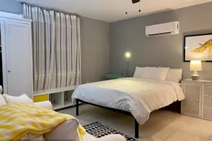 819 SW 9th Terrace, Fort Lauderdale, FL 33315 - Photo 13