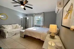 819 SW 9th Terrace, Fort Lauderdale, FL 33315 - Photo 5