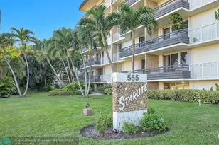 555 NW 4th Ave, Boca Raton, FL 33432 - Photo 1