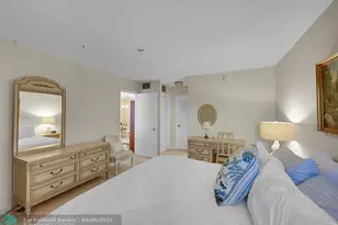 555 NW 4th Ave, Boca Raton, FL 33432 - Photo 9