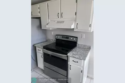 8405 NW 61st St, Unit #D-109, Tamarac, FL 33321 - Photo 17