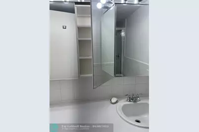 8405 NW 61st St, Unit #D-109, Tamarac, FL 33321 - Photo 9