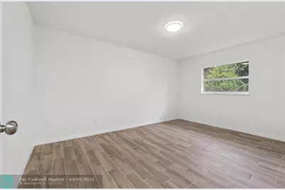 1301  Emerald Ter, Unit #13, Fort Pierce, FL 34950 - Photo 9