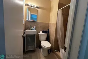 1804 NW 18th Ct, Fort Lauderdale, FL 33311 - Photo 21