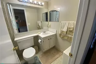 278 Newport R Unit, Deerfield Beach, FL 33442 - Photo 11