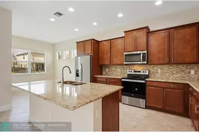 5573  Zestar Lane, Westlake, FL 33470 - Photo 11