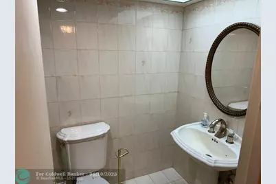 230  174th St, Unit #814, Sunny Isles Beach, FL 33160 - Photo 23