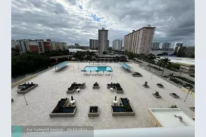 230  174th St, Unit #814, Sunny Isles Beach, FL 33160 - Photo 7