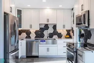 657 NW 30th Ct, Wilton Manors, FL 33311 - Photo 5