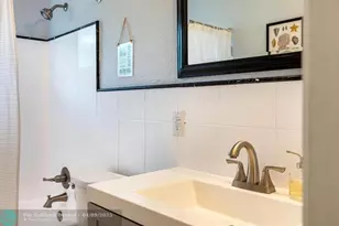 657 NW 30th Ct, Wilton Manors, FL 33311 - Photo 15