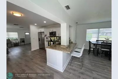 7110 NW 72 Street, Tamarac, FL 33321 - Photo 11