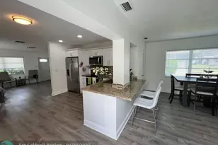 7110 NW 72nd St, Tamarac, FL 33321 - Photo 11