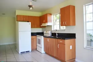 2911 NW 135th St, Opa-Locka, FL 33054 - Photo 5