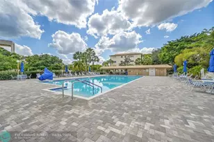 1901 Bermuda Cir, Coconut Creek, FL 33066 - Photo 25