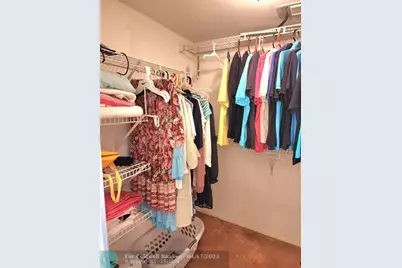 9521  Sunrise Lakes Blvd, Unit #103, Sunrise, FL 33322 - Photo 15