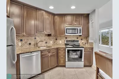 701 E Camino Real, Unit #4E, Boca Raton, FL 33432 - Photo 19