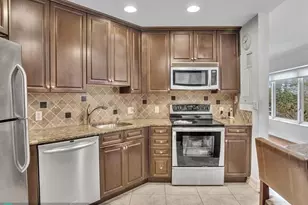 701 E Camino Real, Boca Raton, FL 33432 - Photo 19