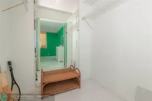 2861 Somerset Dr, Lauderdale Lakes, FL 33311 - Photo 29