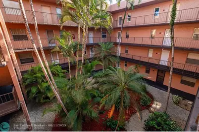 2861  Somerset Dr, Unit #317, Lauderdale Lakes, FL 33311 - Photo 9